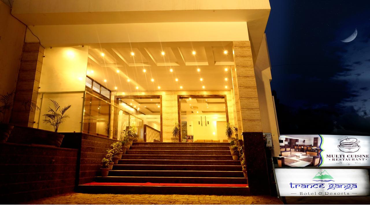 Hotel Trance Ganga Tapovan Exterior photo